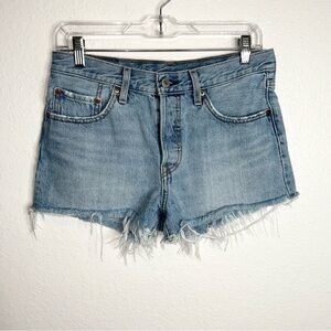 Levi’s 501 Shorts Women 27 High Rise Cut Off Jean Light Wash Button Fly B4